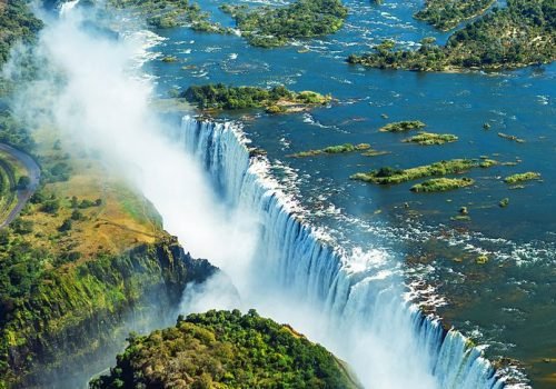 africa-best-places-to-visit-experience-victoria-falls-zimbabwe-zambia